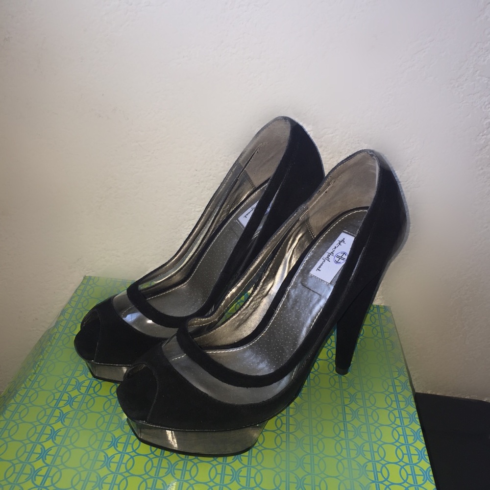 Hot in Hollywood Suede Leather Heels